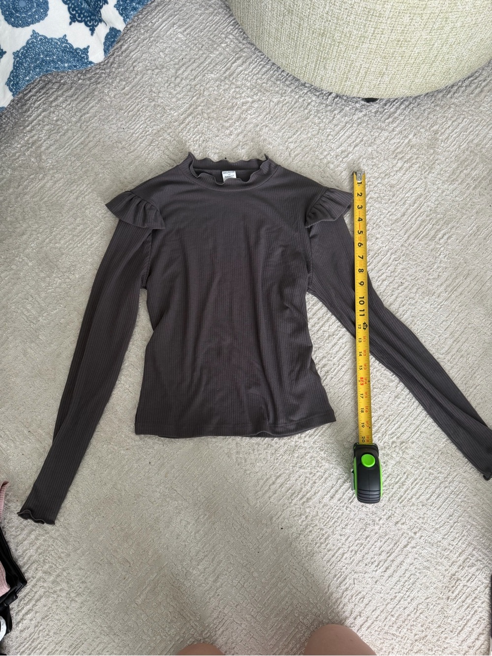 Melrose and Market Charcoal Ribbed Long-Sleeve Top with Ruffle Shoulders